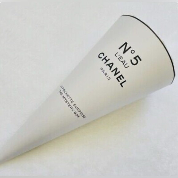 NO 5 Other - No. 5 L'Eau Mystery Box🍀🍀